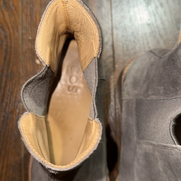 COS Suede Chelsea Boot in Grey size 40 - Picture 4 of 8